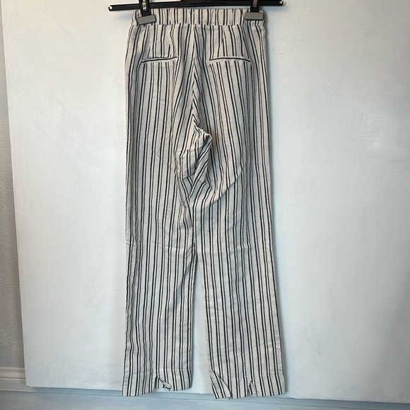 4🛒 $20‼️ Brandy Melville pants Size XS/Small Tiden Pants Stripe blue White - Picture 5 of 15